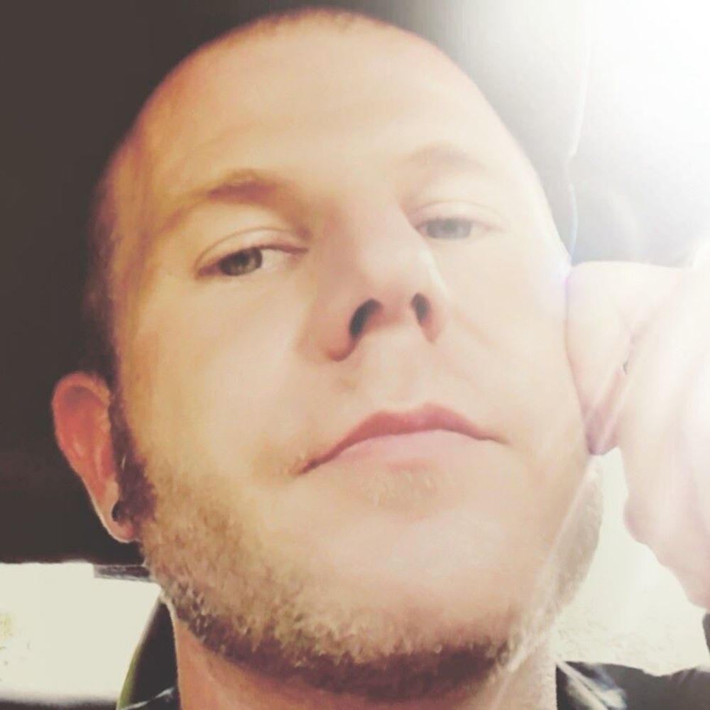 Meet your Posher, Aaron